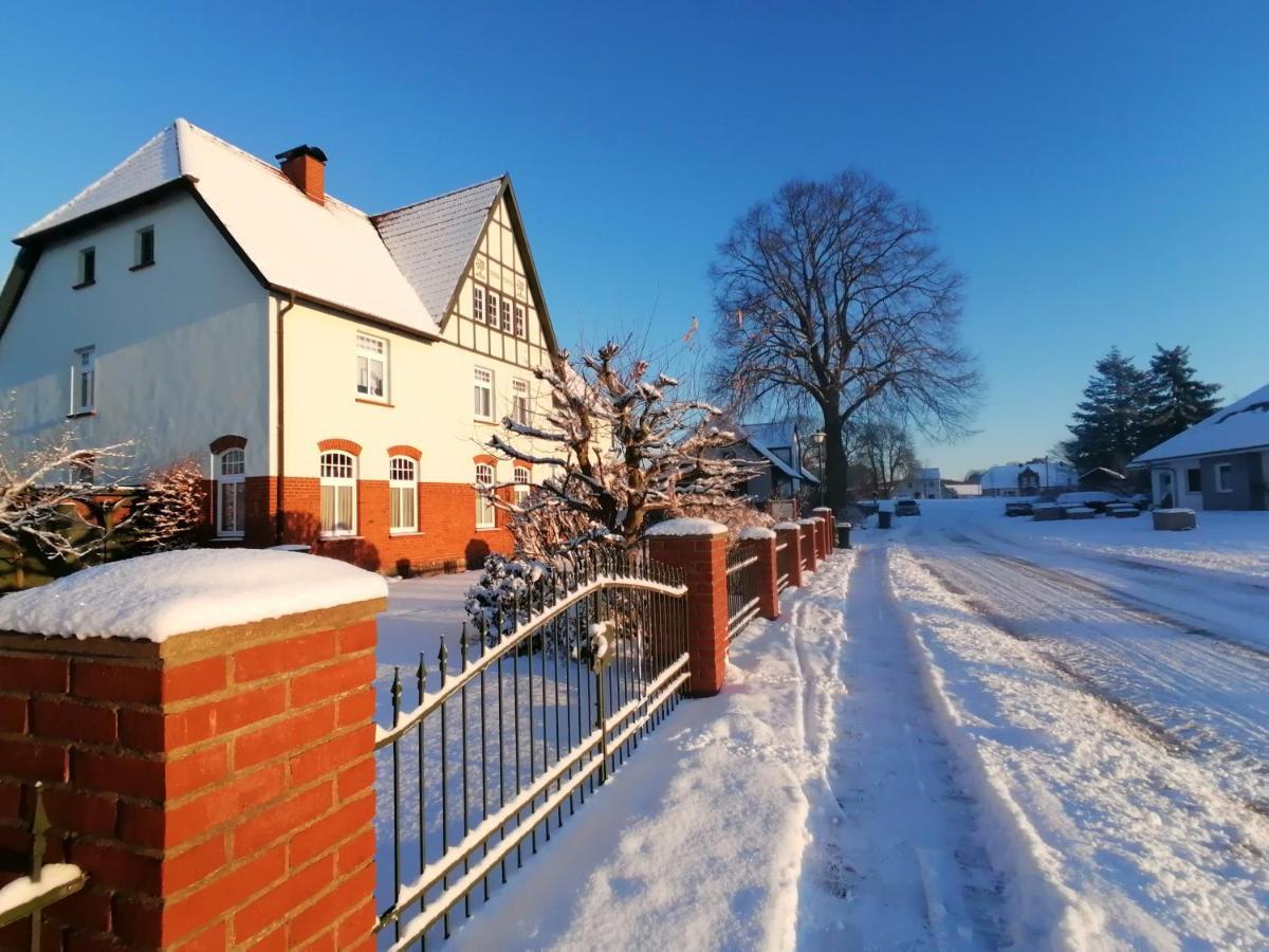 Apartamento Landtraum Im Traumland Mecklenburg Warin Exterior foto